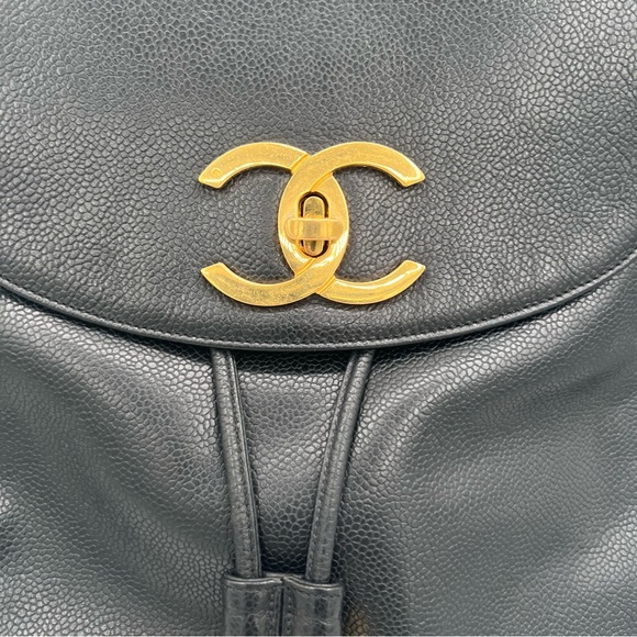 ❗️SOLD ❗️Chanel backpack caviar skin 24k gold plated hardware❤️ - Picture 2 of 16